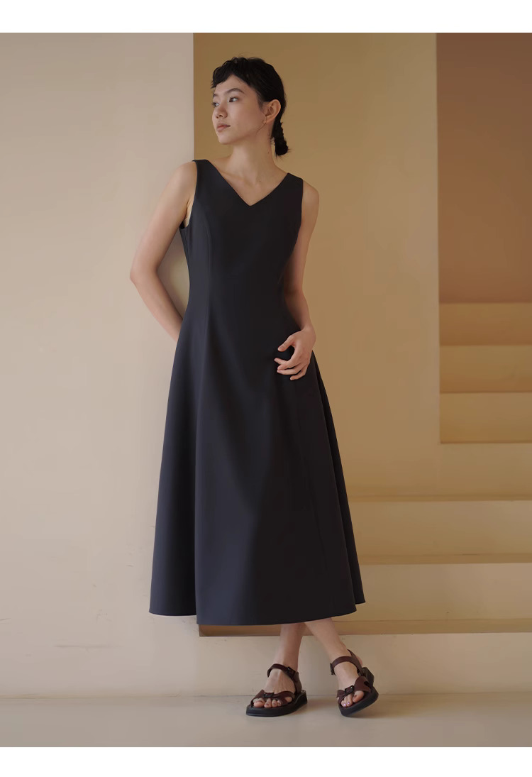 搖曳漫步優雅洋裝無袖V領收腰立裁遮肉大裙擺通勤裙子