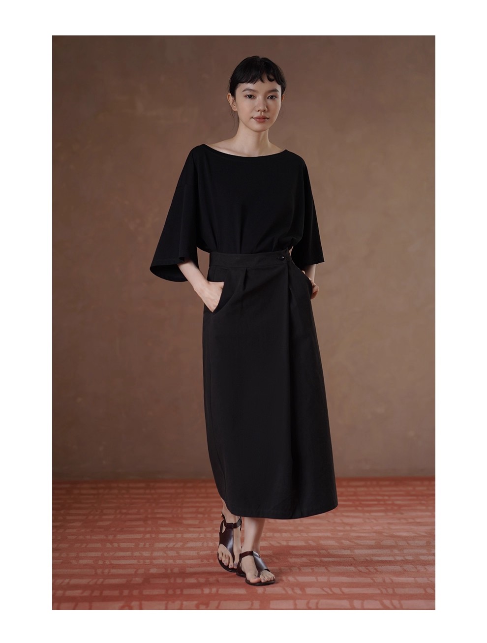 鬆弛自在法式上衣斜肩大領口輕薄透氣寬鬆顯瘦中袖T恤女