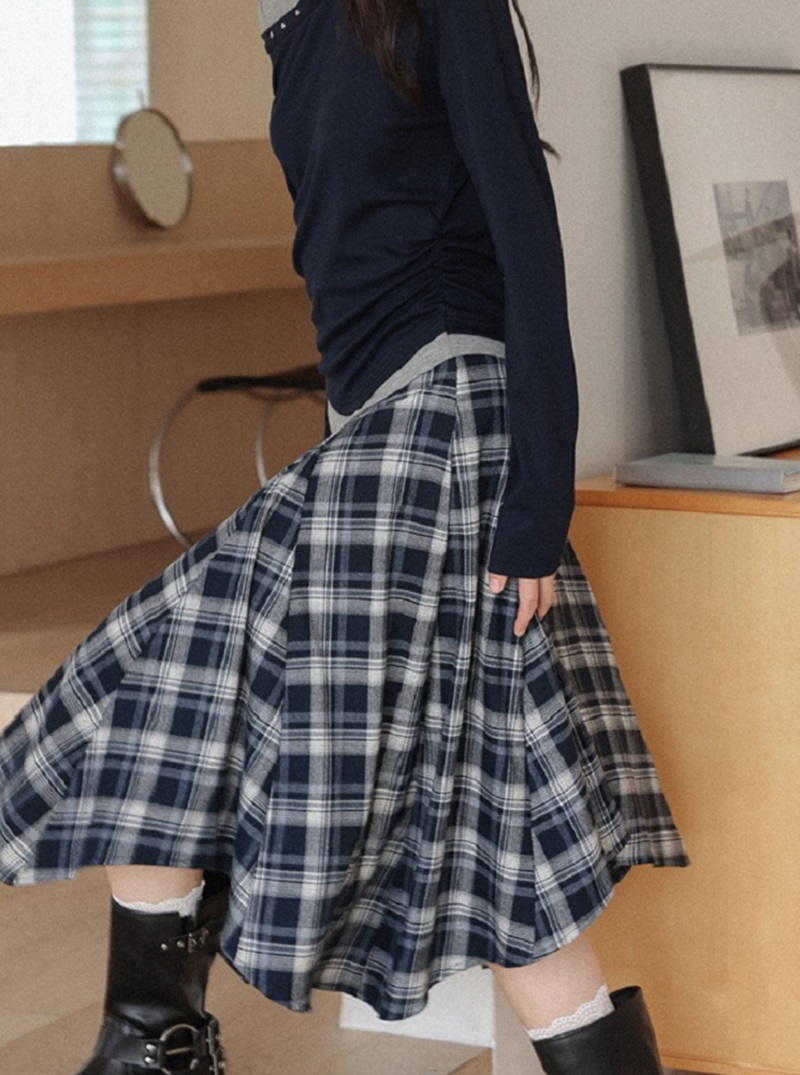 大尺碼藍白拚色格紋半身裙不規則裙襬個性穿搭