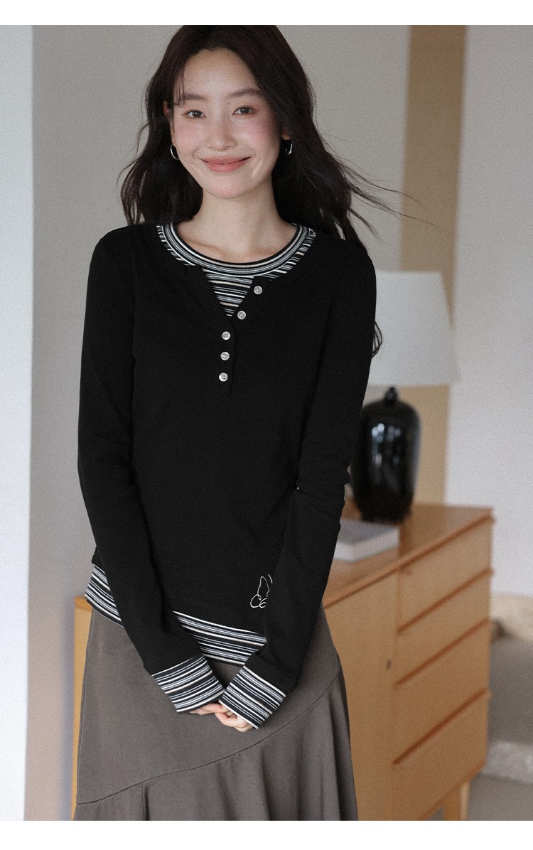 大尺碼假兩件長袖T恤條紋拼接開岔上衣