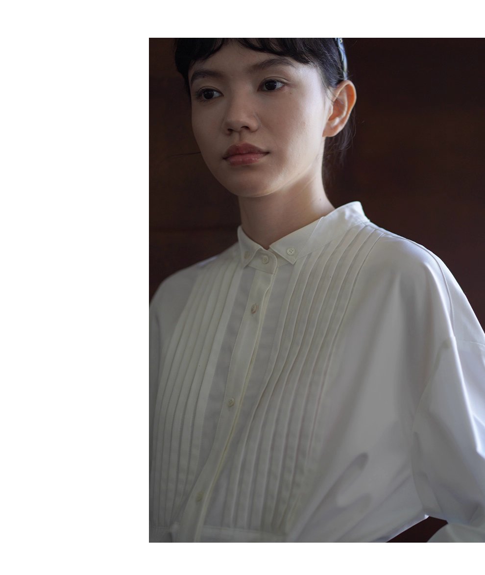 復古回潮小翻領精緻塔克線門襟經典H版型顯瘦通勤襯衫女