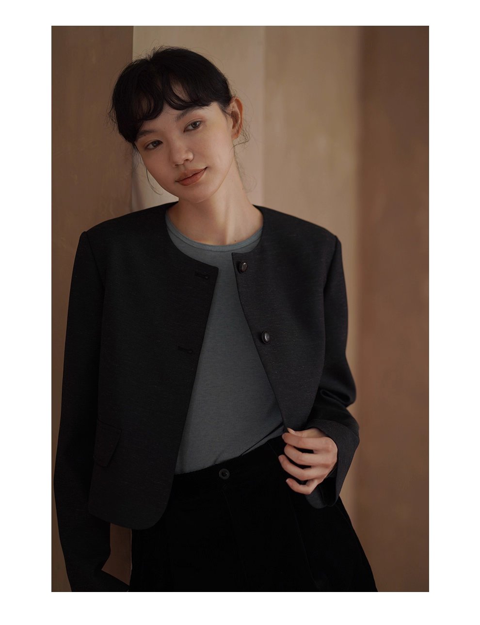 深空亞麻肌理感圓領通勤短外套經典俐落簡約顯瘦西裝女