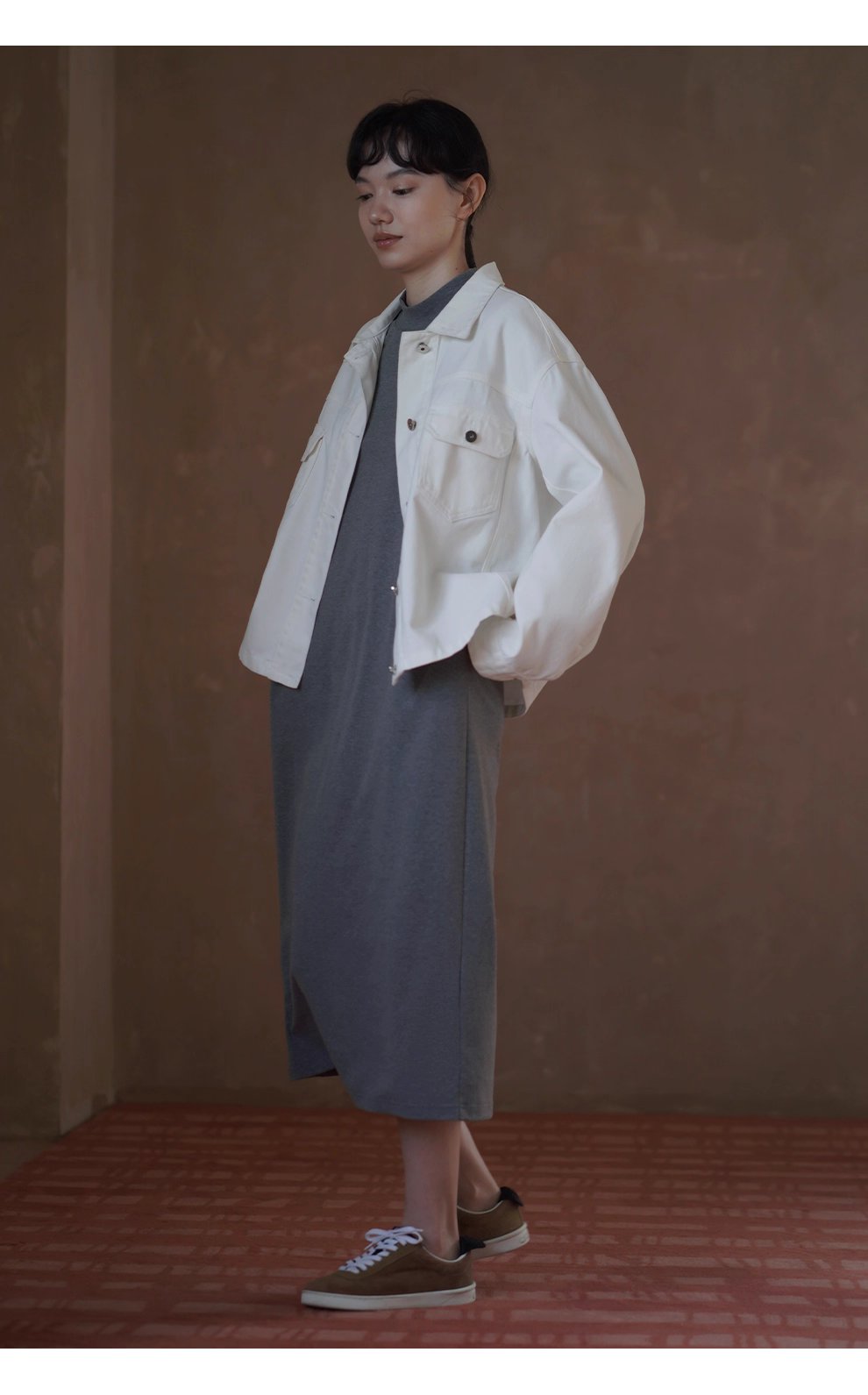 復古工裝立體口袋水洗100棉柔軟斜紋牛仔寬鬆翻領外套女