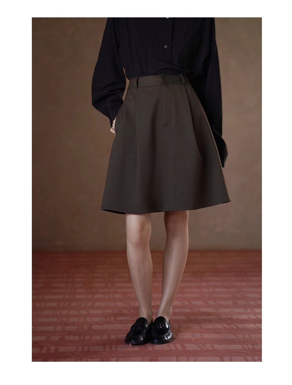 俐落剪裁綿羊毛混紡挺括西裝布料高腰A字顯瘦高腰半身裙