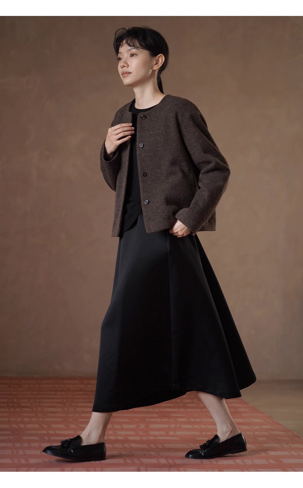 羅馬假日流光緞面貴氣高腰顯瘦遮肉蓬蓬A字通勤半身裙女