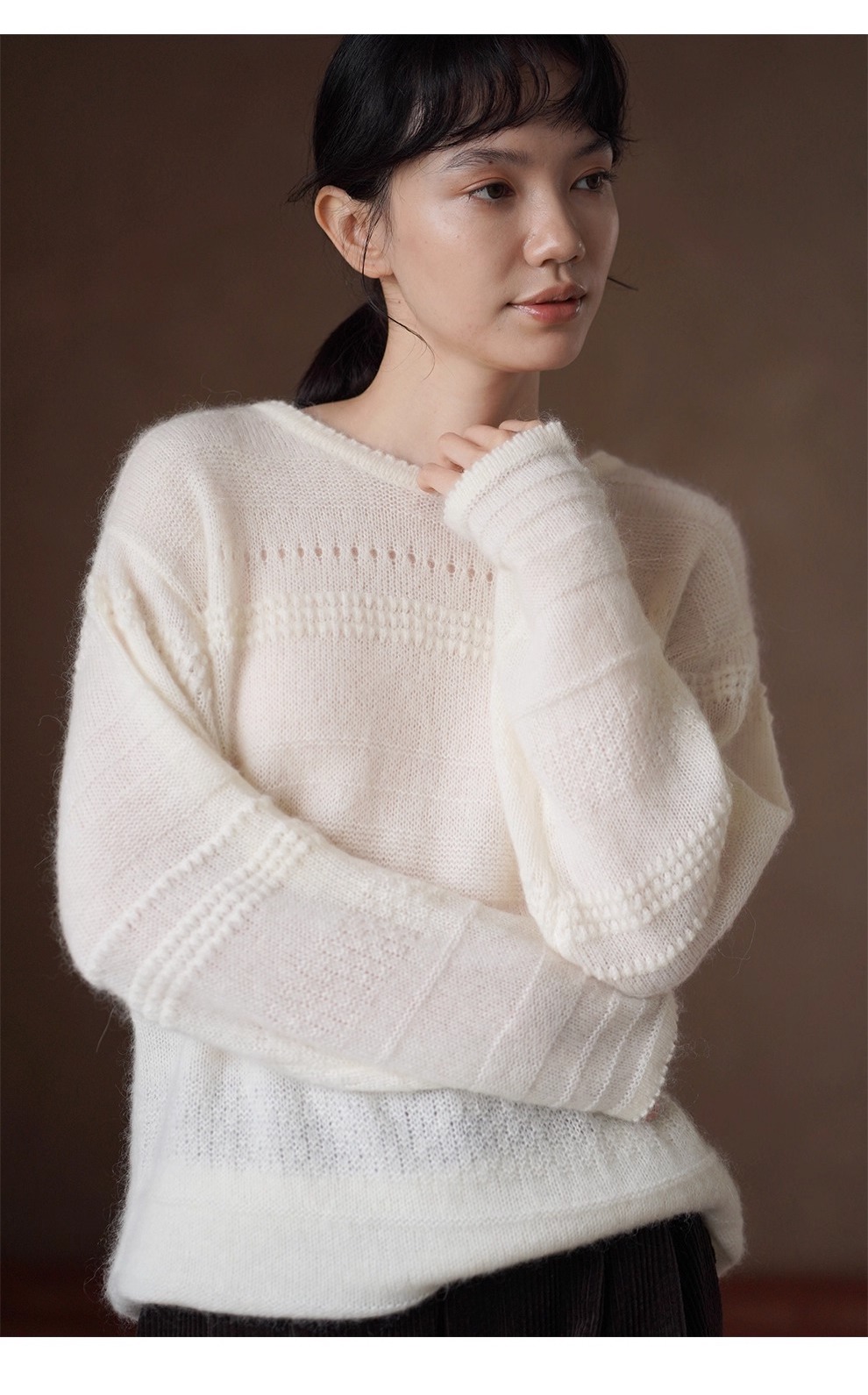 浪漫詩篇唯美重工鉤花馬海毛綿羊毛混紡圓領寬鬆毛衣女