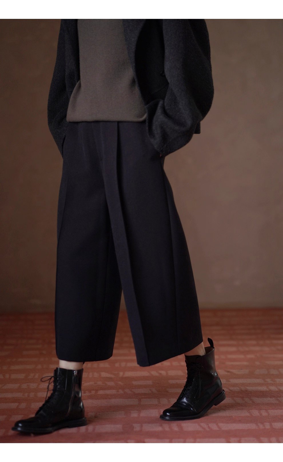 無聲藏肉挺縫線顯瘦時尚抗皺八分褲直筒寬鬆通勤西裝褲女,無聲藏肉挺縫線顯瘦時尚抗皺八分褲直筒寬鬆通勤西裝褲女,HBEW3037,無聲藏肉挺縫線顯瘦時尚抗皺八分褲直筒寬鬆通勤西裝褲女,扣袢設計,遮肉廓形