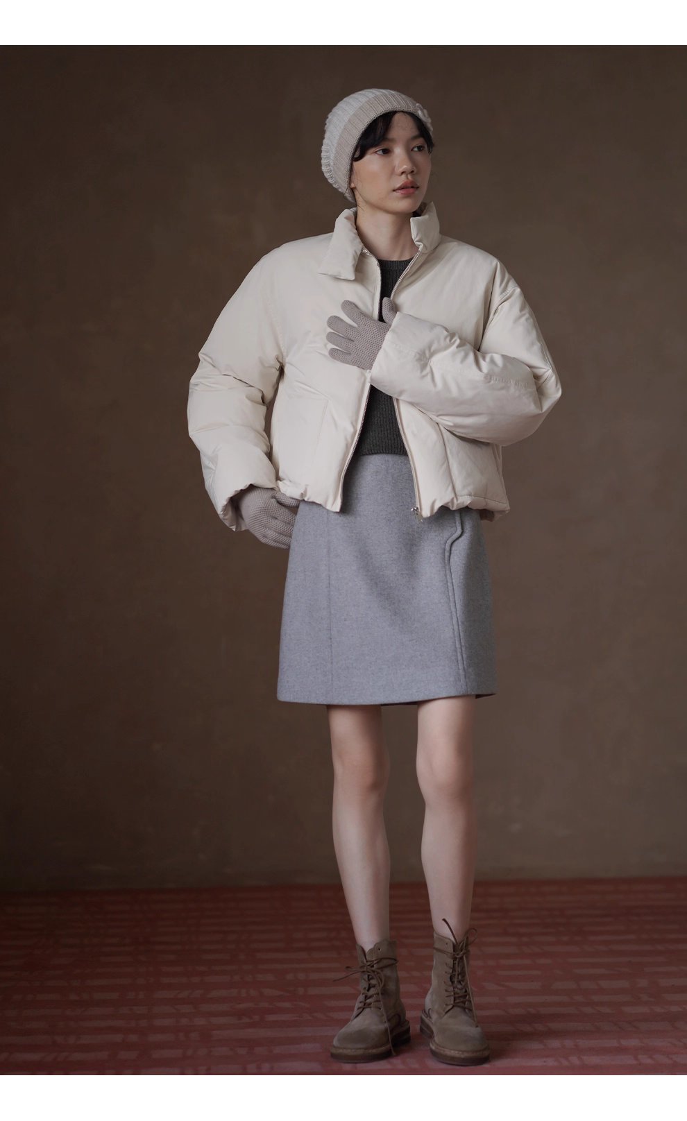 高品質高密防風羽絨衣立領保暖短款新國標90白鴨絨外套,高品質高密防風羽絨衣立領保暖短款新國標90白鴨絨外套,HBEW5098,高品質高密防風羽絨衣立領保暖短款新國標90白鴨絨外套,立領防風,白鴨絨