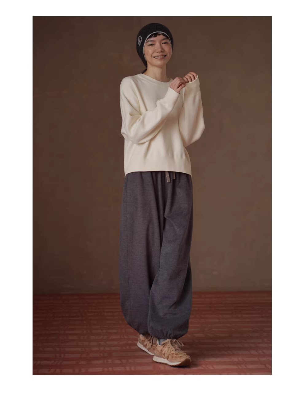 特殊集圈織法新型纖維升溫保暖落肩寬鬆彈性針織上衣女,特殊集圈織法新型纖維升溫保暖落肩寬鬆彈性針織上衣女,HBEW1162,特殊集圈織法新型纖維升溫保暖落肩寬鬆彈性針織上衣女,簡約質感,羅紋縮口