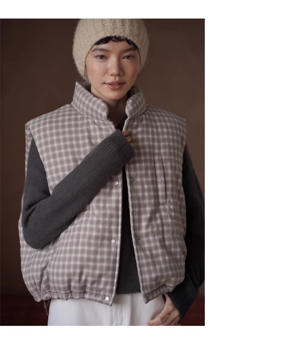 清新韓女格紋時髦疊穿保暖棉服立領短款寬鬆顯瘦馬甲女,清新韓女格紋時髦疊穿保暖棉服立領短款寬鬆顯瘦馬甲女,HBEW5123,清新韓女格紋時髦疊穿保暖棉服立領短款寬鬆顯瘦馬甲女,清新格紋,細節滿分