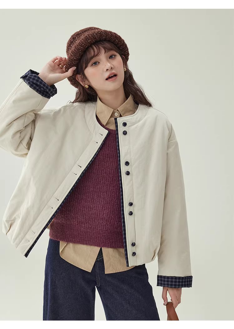 撞色單排扣落肩長袖保暖棉服外套女冬季寬鬆圓領上衣,撞色單排扣落肩長袖保暖棉服外套女冬季寬鬆圓領上衣,HBEW5129,撞色單排扣落肩長袖保暖棉服外套女冬季寬鬆圓領上衣,圓領排扣,格紋拼接