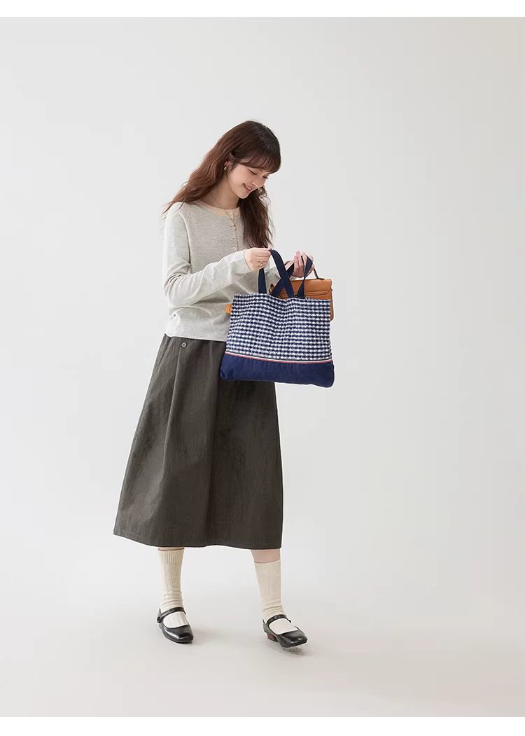 撞色領半開扣純棉針織衫女春季新款簡約百搭上衣,撞色領半開扣純棉針織衫女春季新款簡約百搭上衣,HBFS1006,撞色領半開扣純棉針織衫女春季新款簡約百搭上衣,半開排扣,全棉面料