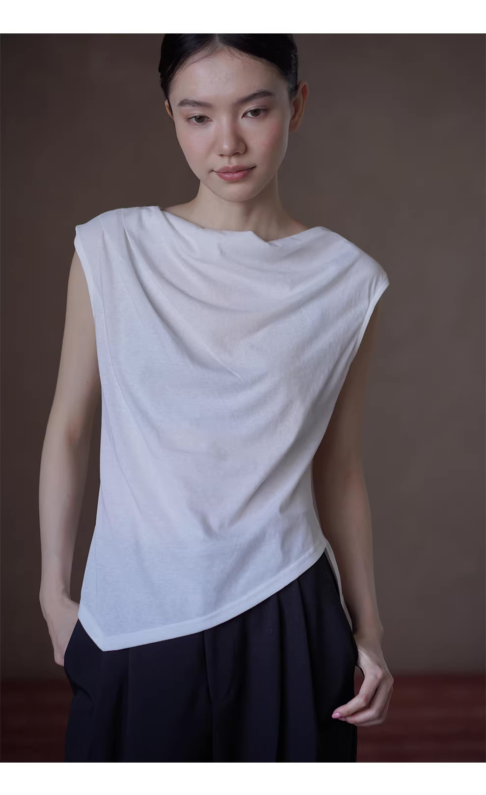 法式浪漫蕩領設計透氣薄款簡約氣質通勤無袖顯瘦上衣女,法式浪漫蕩領設計透氣薄款簡約氣質通勤無袖顯瘦上衣女,HBFS1061,法式浪漫蕩領設計透氣薄款簡約氣質通勤無袖顯瘦上衣女,蕩領設計,不規則造型