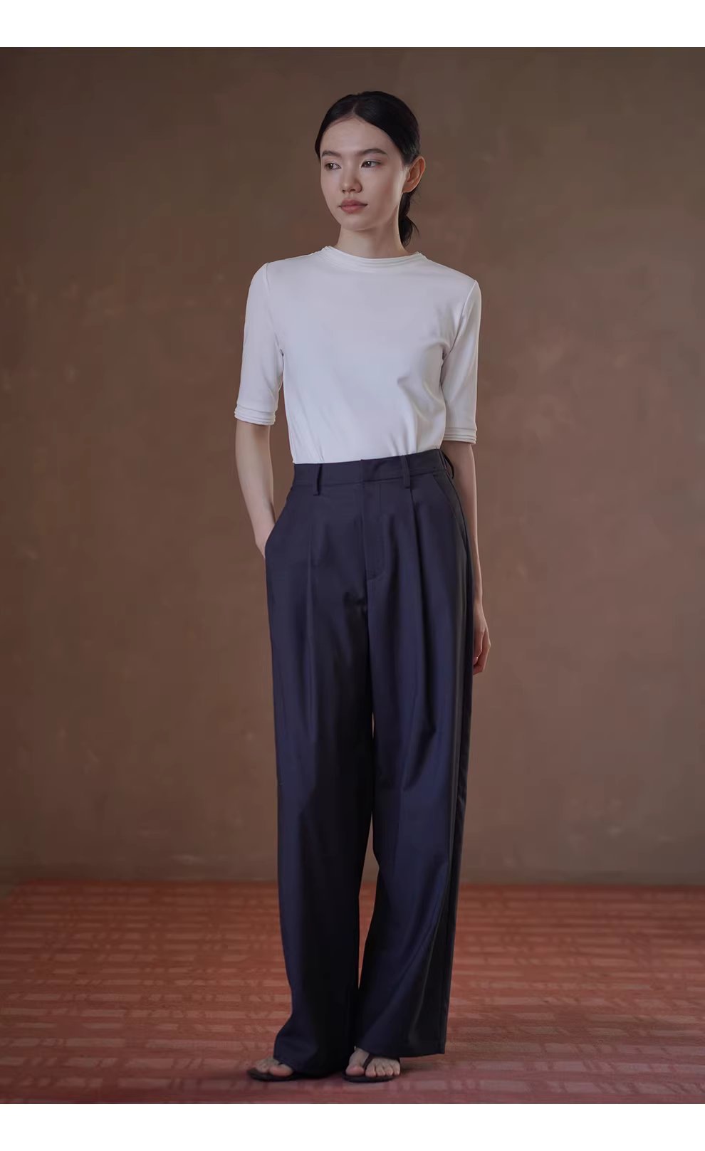 精緻加持舒適線上塔克線圓領合身彈性中袖通勤顯瘦T恤女,精緻加持舒適線上塔克線圓領合身彈性中袖通勤顯瘦T恤女,HBFS1063,精緻加持舒適線上塔克線圓領合身彈性中袖通勤顯瘦T恤女,內搭單穿,親膚透氣