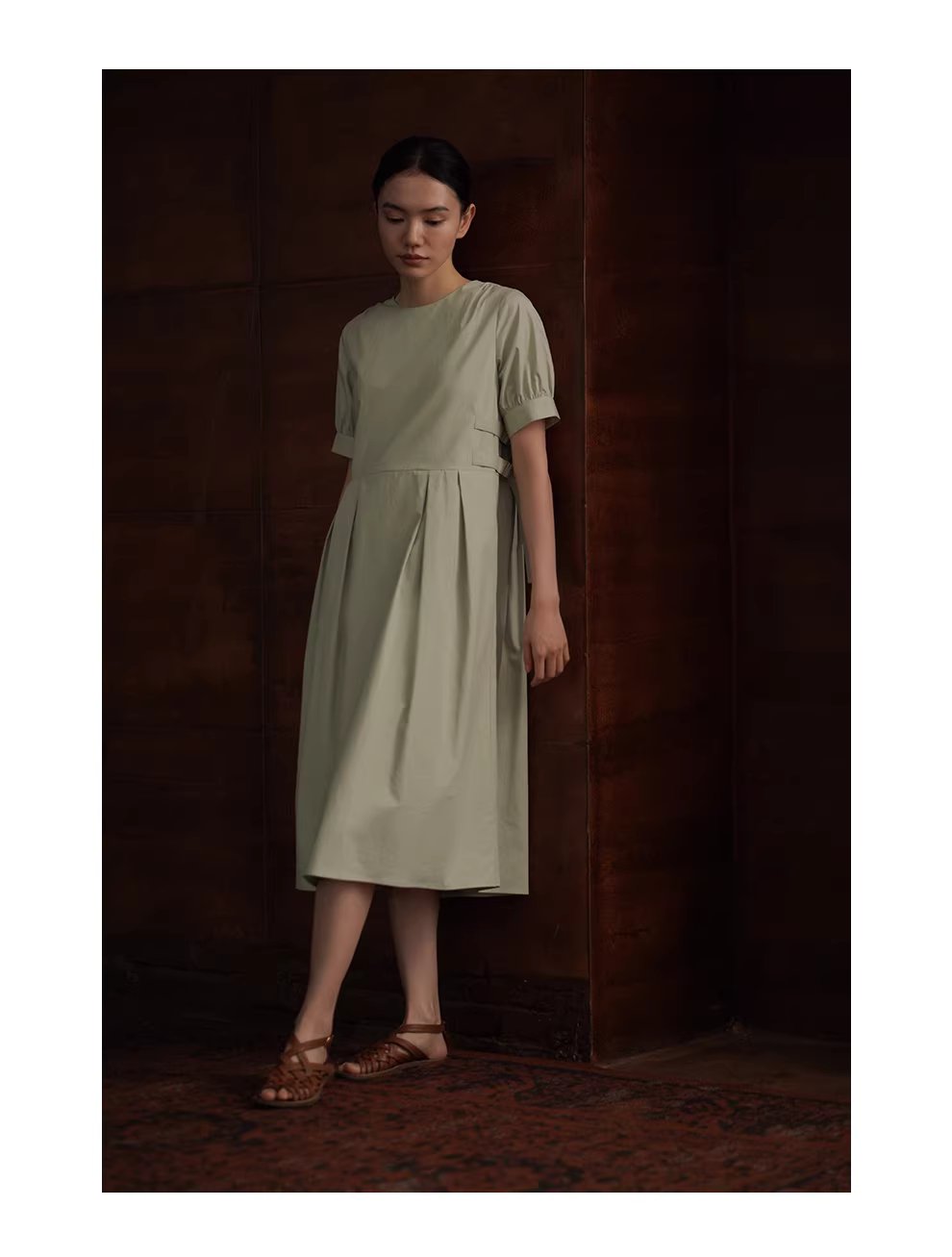 收腰立體壓褶腰袢設計100棉圓領泡泡袖寬鬆顯瘦洋裝女,收腰立體壓褶腰袢設計100棉圓領泡泡袖寬鬆顯瘦洋裝女,HBFS7042,收腰立體壓褶腰袢設計100棉圓領泡泡袖寬鬆顯瘦洋裝女,純棉親膚,版型修飾