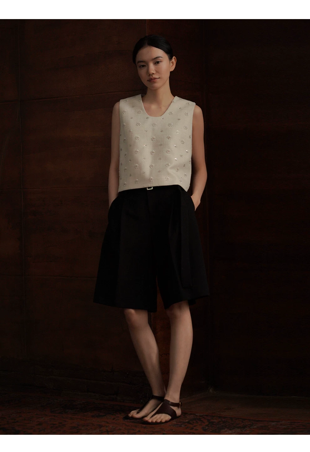 重磅手工釘珠無袖U領寬鬆貴氣千金氣質上衣顯瘦無袖背心,重磅手工釘珠無袖U領寬鬆貴氣千金氣質上衣顯瘦無袖背心,HBFS1109,重磅手工釘珠無袖U領寬鬆貴氣千金氣質上衣顯瘦無袖背心,小香名媛,亮片珠珠