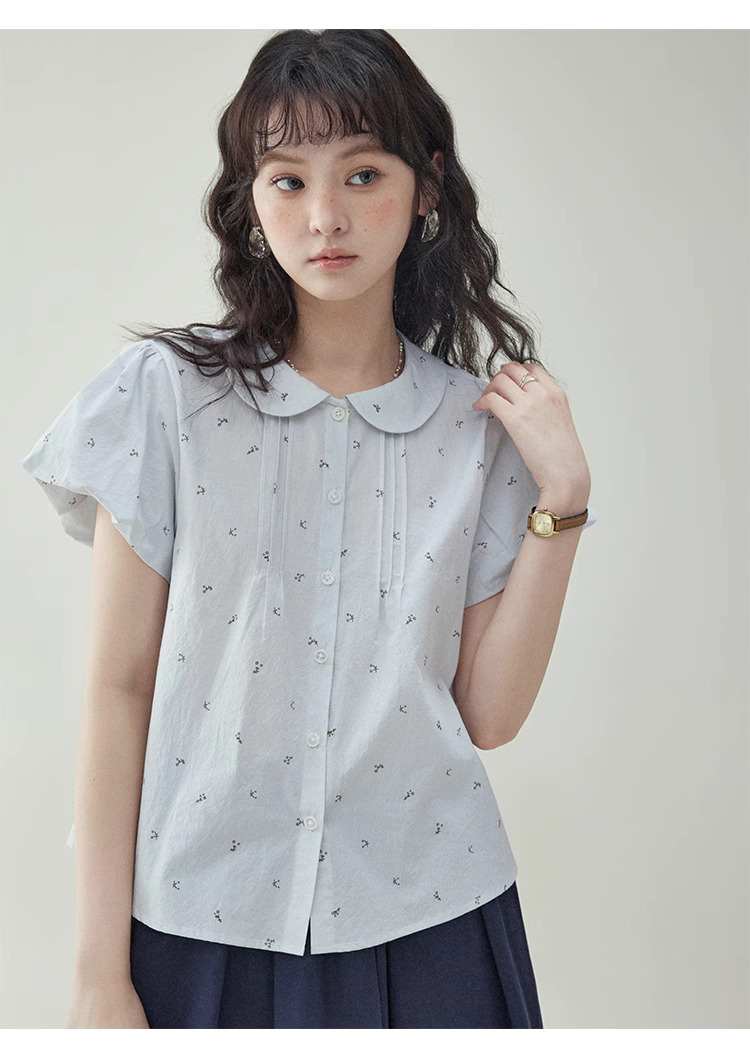 甜美泡泡袖純棉小花襯衫女夏季娃娃領單排扣上衣