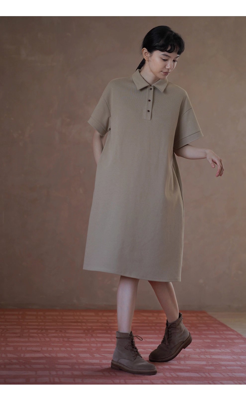 入秋的選擇寬鬆落肩顯瘦不挑人直筒polo領學院風洋裝