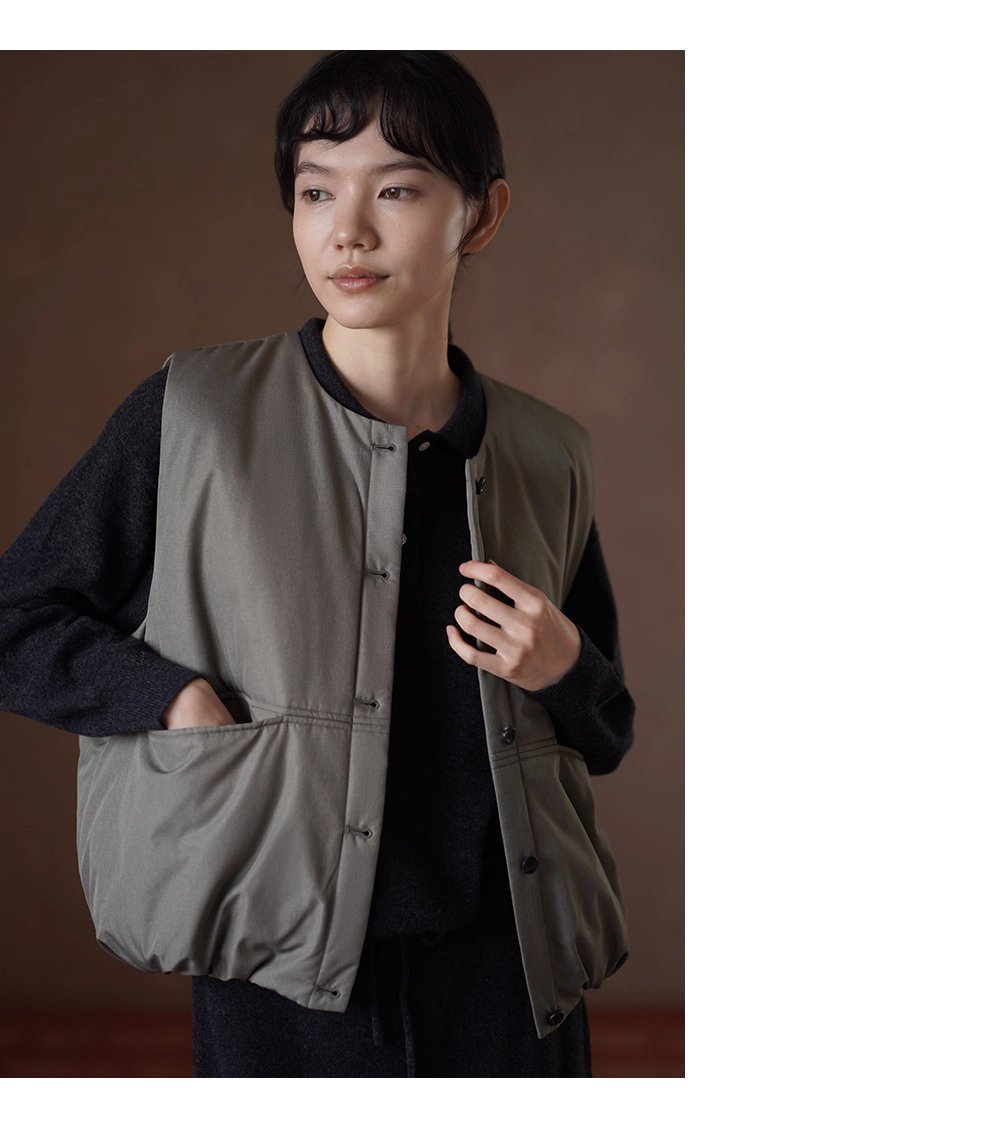 輕量保暖馬甲寬鬆H身型短款疊穿搭檔休閒圓領棉服外套女