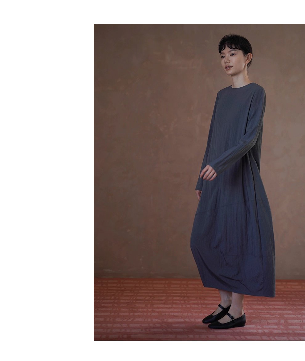 無負擔慵懶洋裝微皺肌理感寬鬆顯瘦廓形圓領通勤裙子