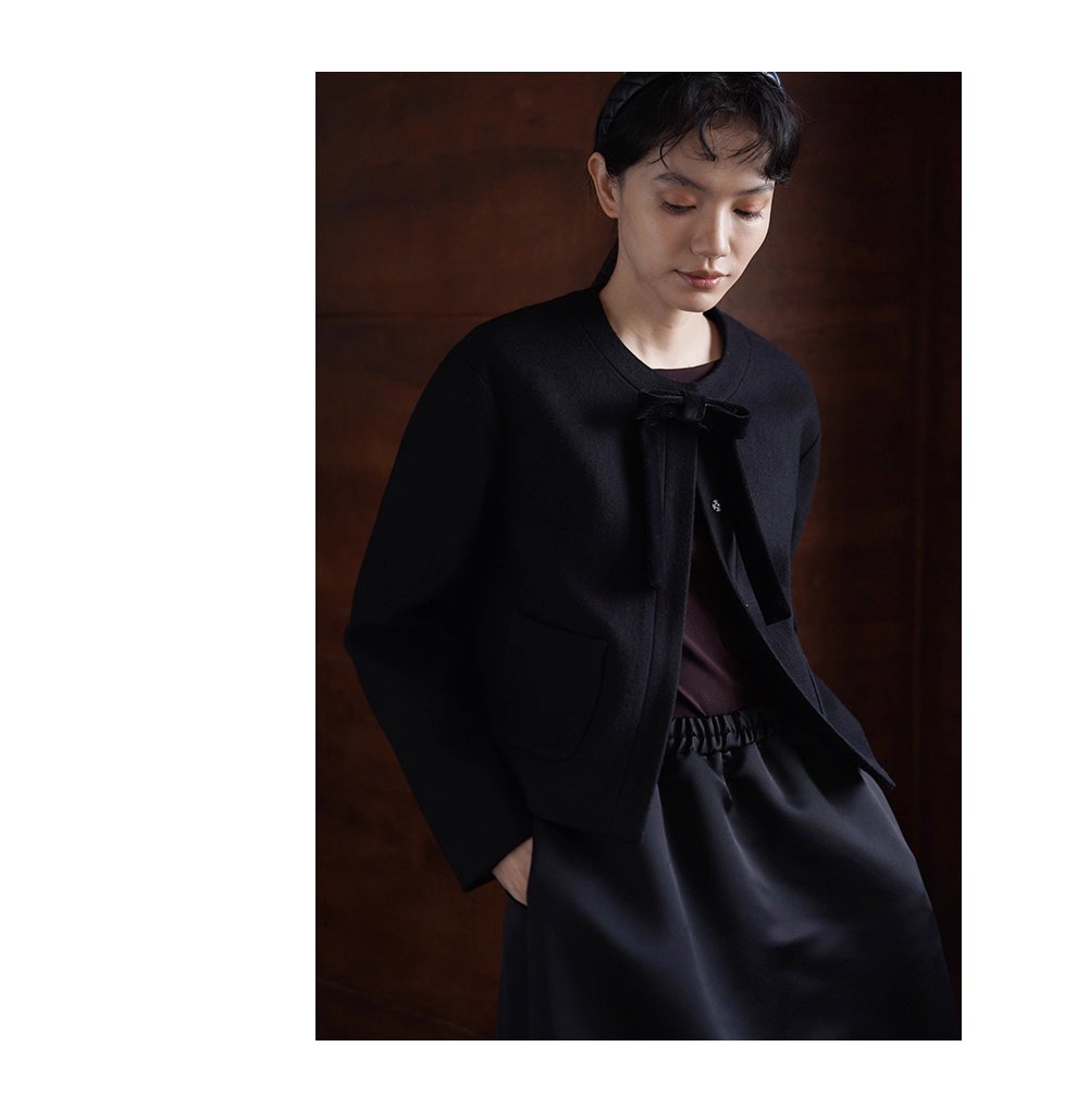 少女祈禱外套可拆式絲絨蝴蝶高含量羊毛短版正肩西裝女