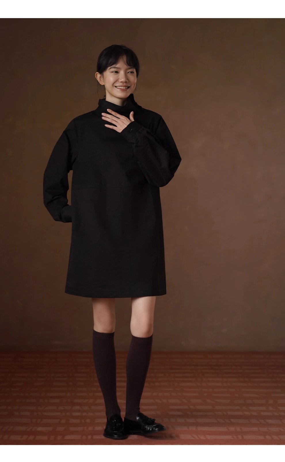 秋冬新款弗里達學院可調式紐扣高領寬鬆100棉連身裙女