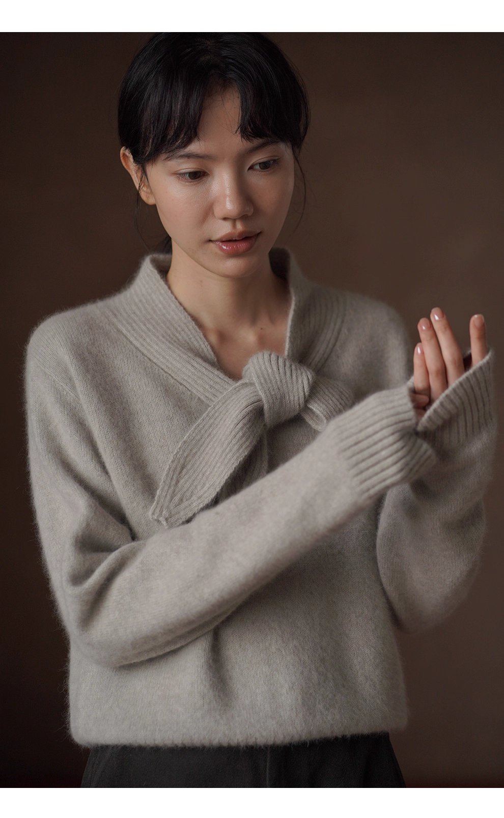 靜謐月光羊毛柔和混紡紗線領結設計感坑條顯瘦寬鬆毛衣