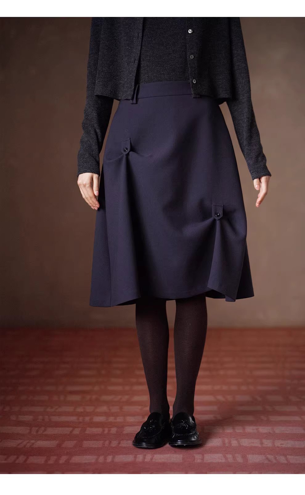 怪誕藝術少女不對稱扣袢扭褶設計高腰顯瘦A字小眾半身裙,怪誕藝術少女不對稱扣袢扭褶設計高腰顯瘦A字小眾半身裙,HBEW2029,怪誕藝術少女不對稱扣袢扭褶設計高腰顯瘦A字小眾半身裙,扣袢設計,A字裙型