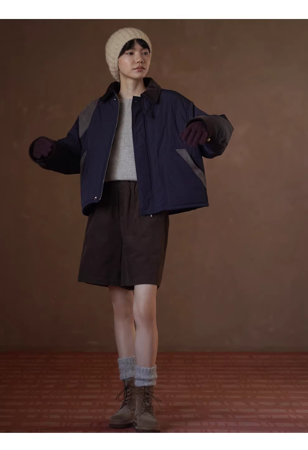 跳蚤市集復古撞色麂皮拼接燈芯絨翻領微寬鬆棉服短外套,跳蚤市集復古撞色麂皮拼接燈芯絨翻領微寬鬆棉服短外套,HBEW5101,跳蚤市集復古撞色麂皮拼接燈芯絨翻領微寬鬆棉服短外套,復古造型,保暖舒適