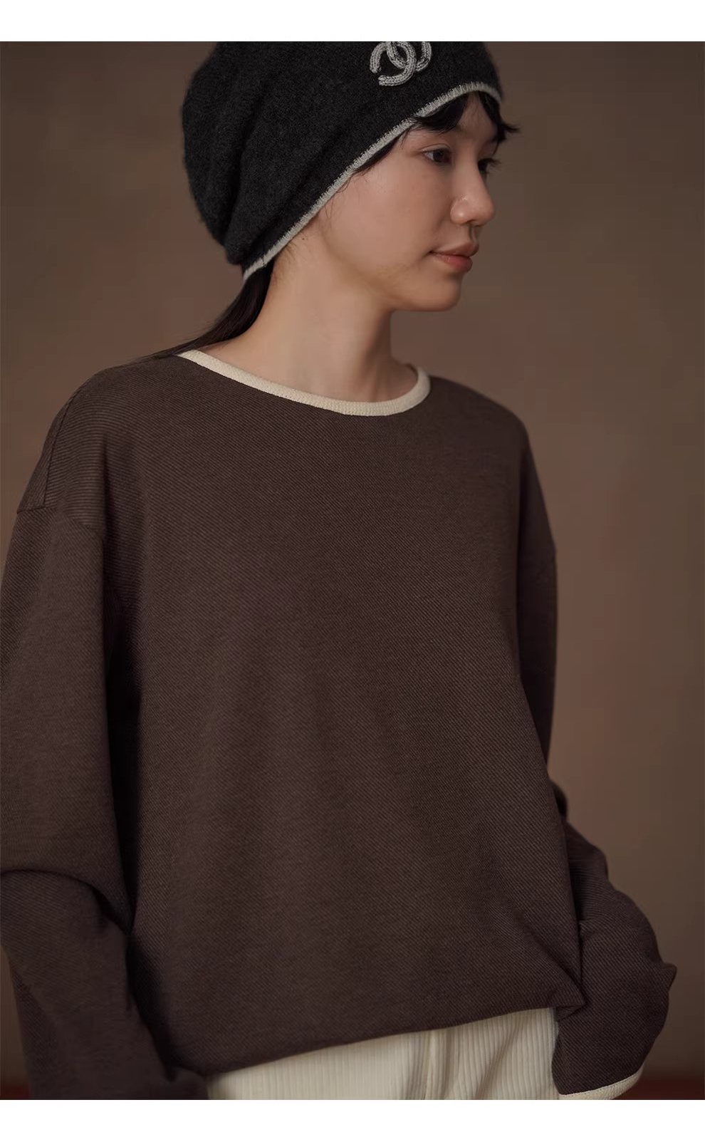 復古撞色織帶拼接抗皺易打理斜紋肌理感寬鬆藏肉上衣女,復古撞色織帶拼接抗皺易打理斜紋肌理感寬鬆藏肉上衣女,HBEW1168,復古撞色織帶拼接抗皺易打理斜紋肌理感寬鬆藏肉上衣女,撞色領口,抗皺面料