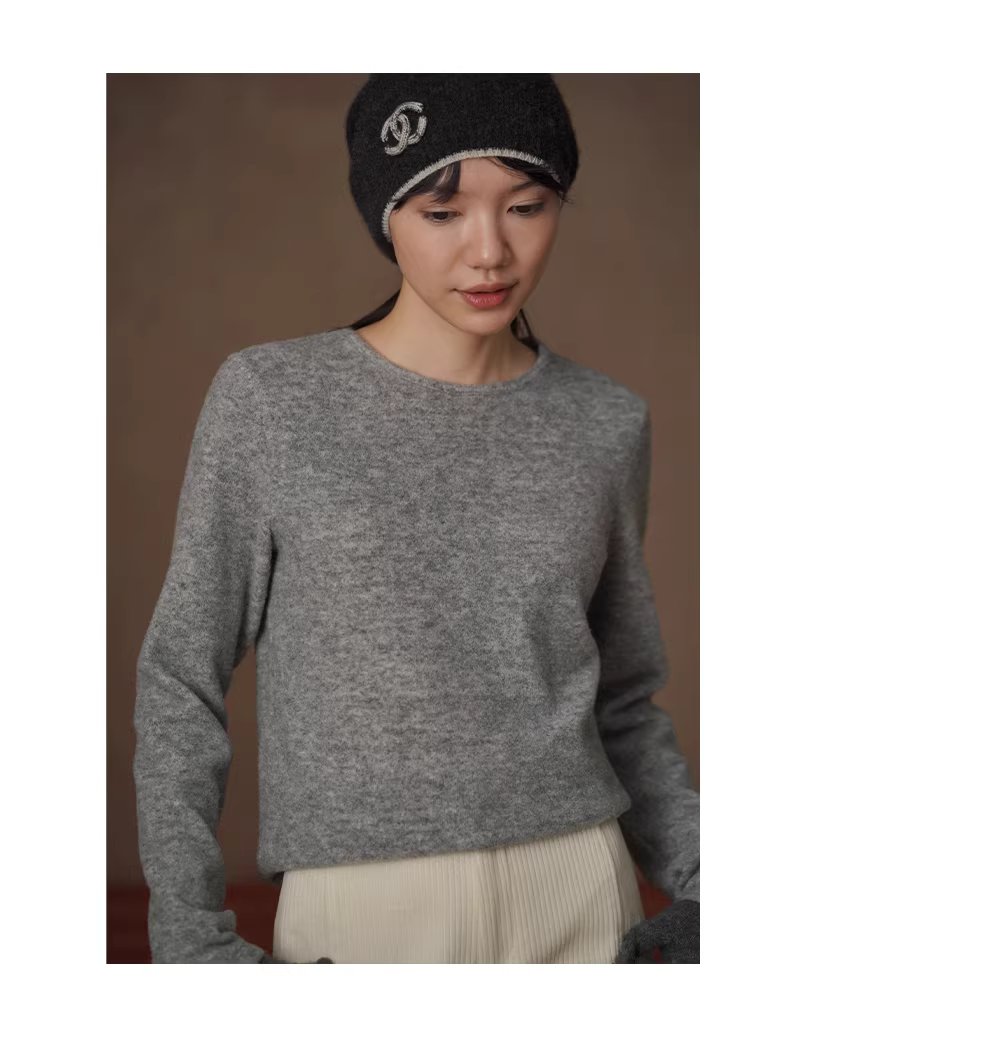 磨毛親膚細膩綿羊毛混紡針織布圓領內搭正肩百搭上衣,磨毛親膚細膩綿羊毛混紡針織布圓領內搭正肩百搭上衣,HBEW1169,磨毛親膚細膩綿羊毛混紡針織布圓領內搭正肩百搭上衣,正肩版型,羊毛混紡