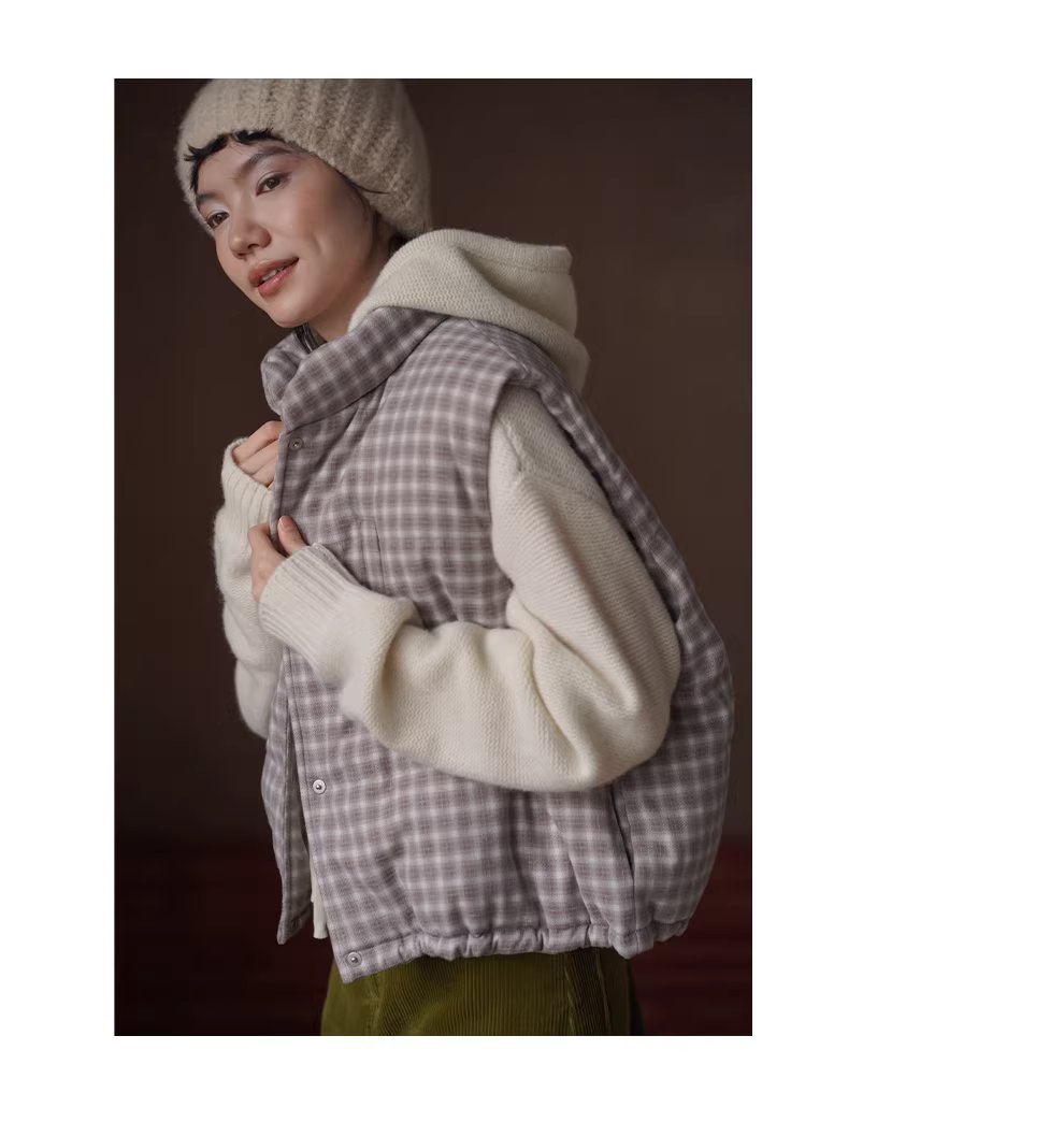 清新韓女格紋時髦疊穿保暖棉服立領短款寬鬆顯瘦馬甲女,清新韓女格紋時髦疊穿保暖棉服立領短款寬鬆顯瘦馬甲女,HBEW5123,清新韓女格紋時髦疊穿保暖棉服立領短款寬鬆顯瘦馬甲女,清新格紋,細節滿分