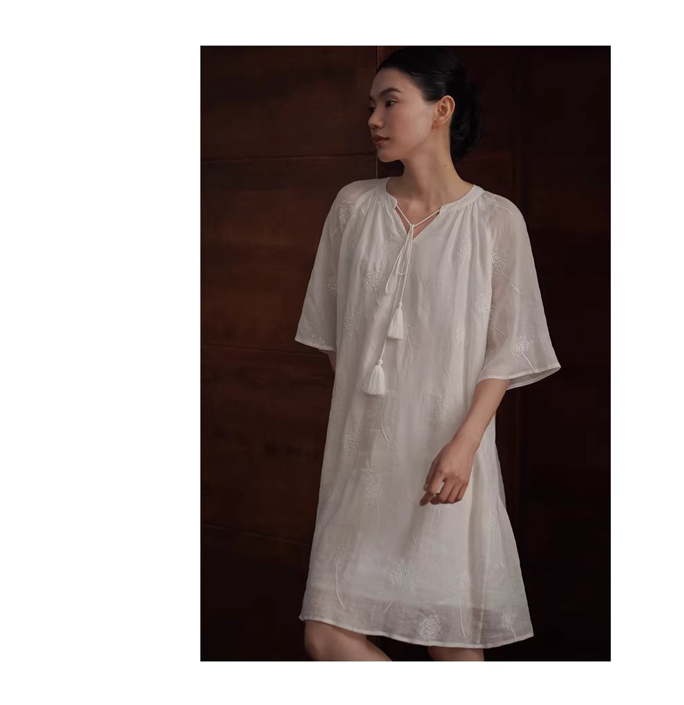 夏日蒲公英訂製全苧麻繡花流蘇繫帶寬鬆度假風洋裝女,夏日蒲公英訂製全苧麻繡花流蘇繫帶寬鬆度假風洋裝女,HBFS7014,夏日蒲公英訂製全苧麻繡花流蘇繫帶寬鬆度假風洋裝女,材質獨特,細膩繡花