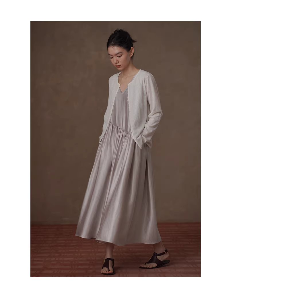 柔美少女粉紅月光垂軟顯瘦V領寬鬆無袖長A字背心洋裝,柔美少女粉紅月光垂軟顯瘦V領寬鬆無袖長A字背心洋裝,HBFS7015,柔美少女粉紅月光垂軟顯瘦V領寬鬆無袖長A字背心洋裝,細膩珠光,內搭疊穿