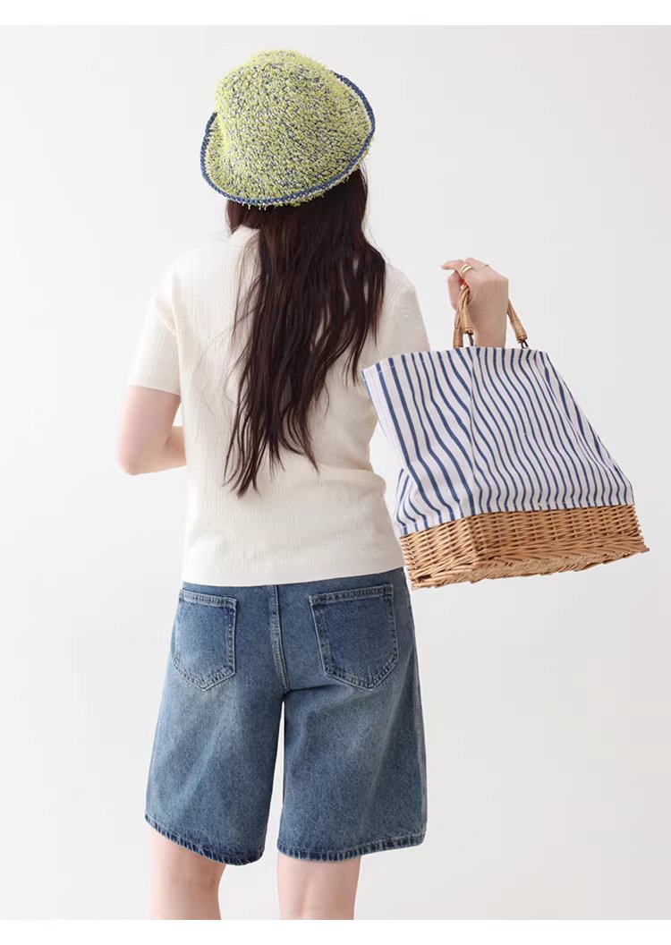 純色扭花翻V領短袖針織衫女26夏季新款溫柔顯瘦上衣,純色扭花翻V領短袖針織衫女26夏季新款溫柔顯瘦上衣,HBFS1054,純色扭花翻V領短袖針織衫女26夏季新款溫柔顯瘦上衣,V型翻領,修身版型