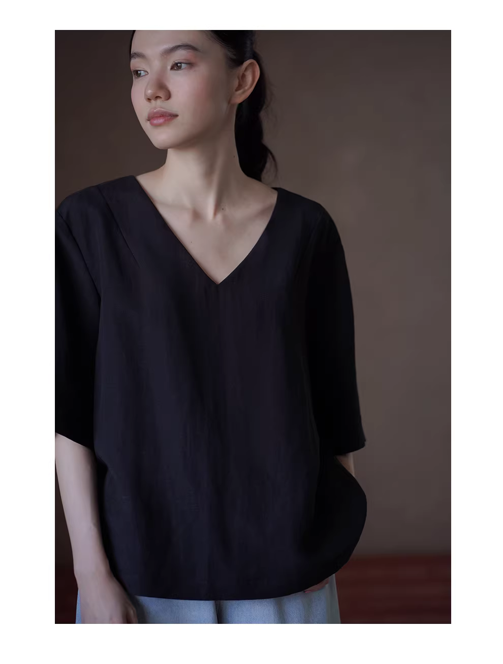 極簡主義精英通勤挺括立體剪裁V領直筒寬鬆顯瘦短袖襯衫,極簡主義精英通勤挺括立體剪裁V領直筒寬鬆顯瘦短袖襯衫,HBFS1073,極簡主義精英通勤挺括立體剪裁V領直筒寬鬆顯瘦短袖襯衫,絲滑面料,直筒寬鬆