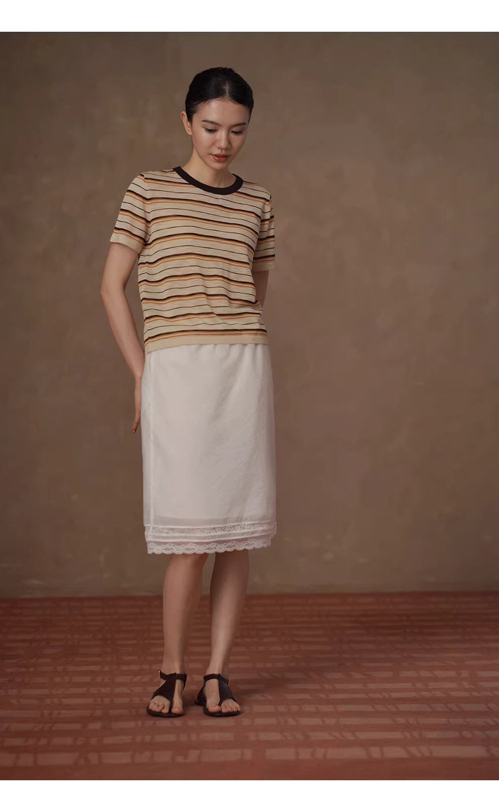 沙灘條紋超爽竹節麻紗線撞色圓領短袖寬鬆顯瘦針織上衣,沙灘條紋超爽竹節麻紗線撞色圓領短袖寬鬆顯瘦針織上衣,HBFS1095,沙灘條紋超爽竹節麻紗線撞色圓領短袖寬鬆顯瘦針織上衣,舒適清爽,撞色領口