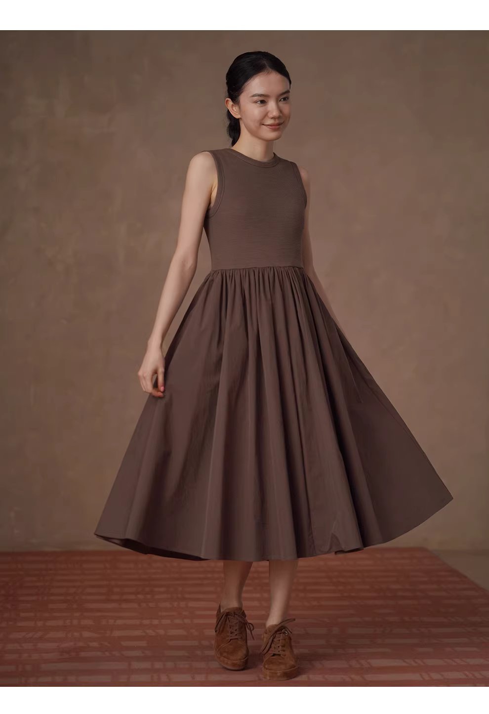 桑莓華夫格拼接高支棉混紡扭褶高腰顯瘦背心蓬蓬連身裙,桑莓華夫格拼接高支棉混紡扭褶高腰顯瘦背心蓬蓬連身裙,HBFS7041,桑莓華夫格拼接高支棉混紡扭褶高腰顯瘦背心蓬蓬連身裙,透氣不悶,高腰傘裙