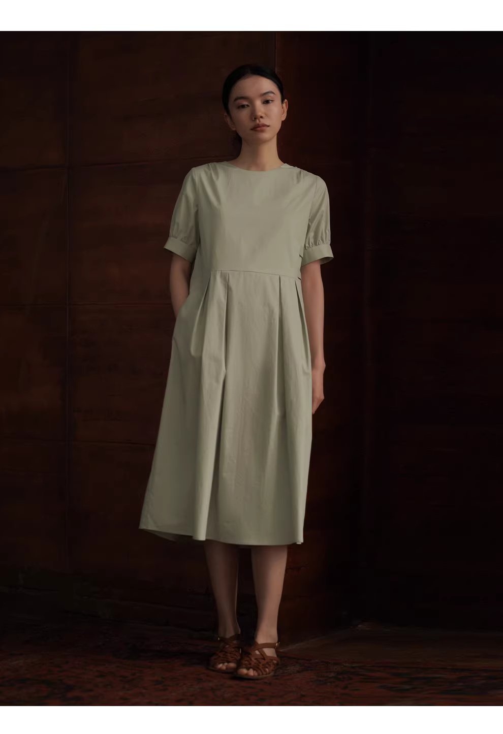 收腰立體壓褶腰袢設計100棉圓領泡泡袖寬鬆顯瘦洋裝女,收腰立體壓褶腰袢設計100棉圓領泡泡袖寬鬆顯瘦洋裝女,HBFS7042,收腰立體壓褶腰袢設計100棉圓領泡泡袖寬鬆顯瘦洋裝女,純棉親膚,版型修飾