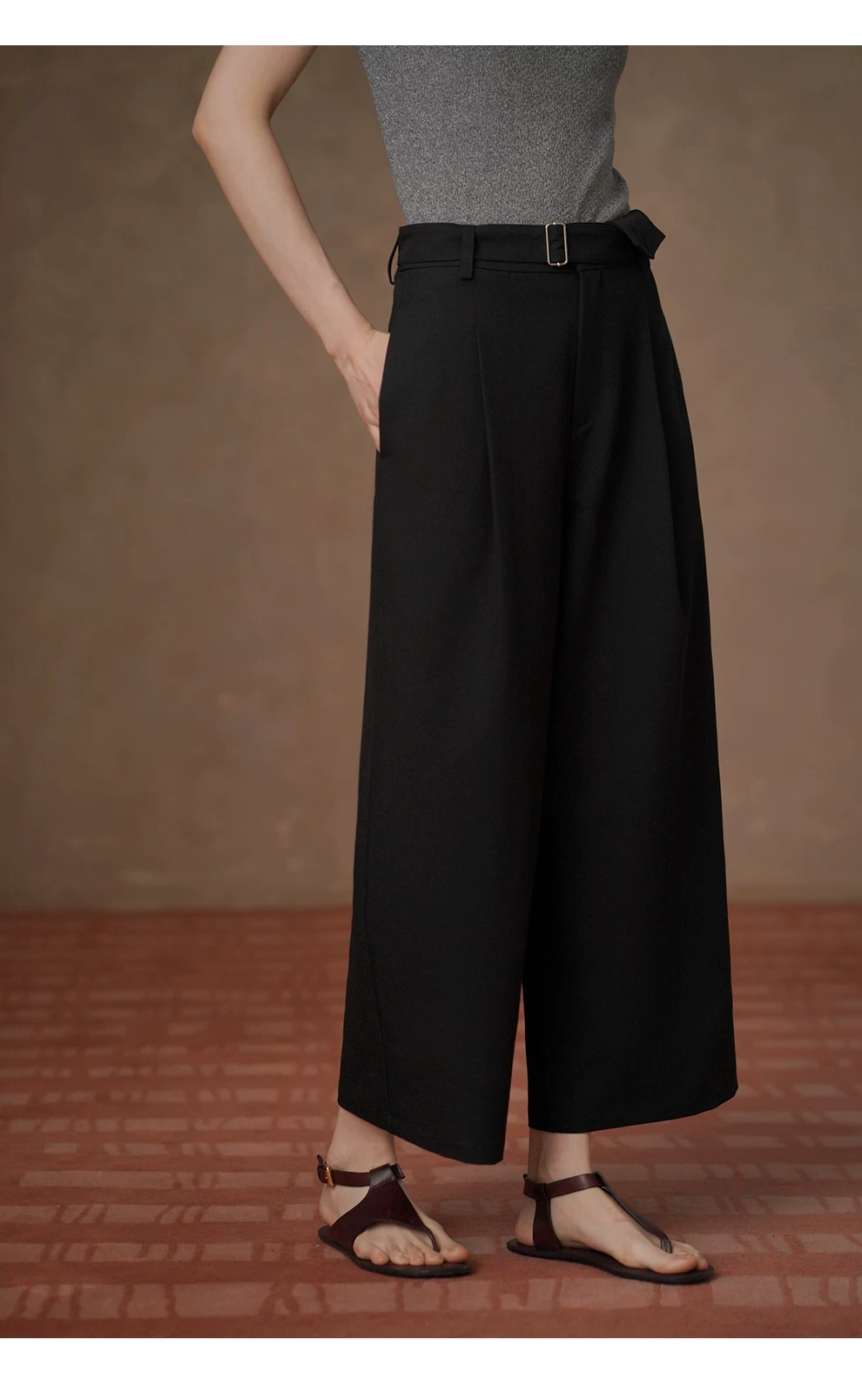 顯瘦亟需不挑人俐落簡約寬鬆高腰袋蓋通勤八分寬褲女,顯瘦亟需不挑人俐落簡約寬鬆高腰袋蓋通勤八分寬褲女,HBFS3025,顯瘦亟需不挑人俐落簡約寬鬆高腰袋蓋通勤八分寬褲女,親膚耐洗,調節腰圍