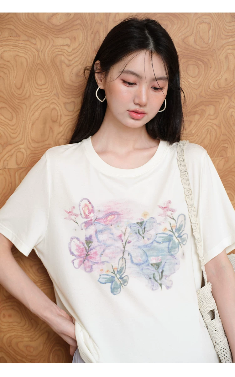 大尺寸胖mm夏裝蝴蝶印花白色短袖T恤女2026新款寬鬆正肩上衣,大尺寸胖mm夏裝蝴蝶印花白色短袖T恤女2026新款寬鬆正肩上衣,HBFS1315,大尺寸胖mm夏裝蝴蝶印花白色短袖T恤女2026新款寬鬆正肩上衣,中大尺碼,文青印花