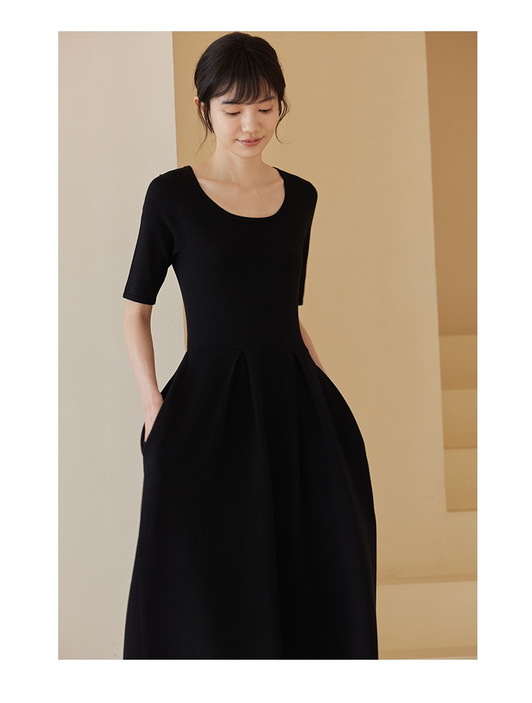 優雅氣質赫本風小黑裙收腰顯瘦高彈冰絲不悶熱連身裙洋裝,優雅氣質赫本風小黑裙收腰顯瘦高彈冰絲不悶熱連身裙洋裝,HBDS7028,優雅氣質赫本風小黑裙收腰顯瘦高彈冰絲不悶熱連身裙洋裝,優雅赫本風,高彈冰絲