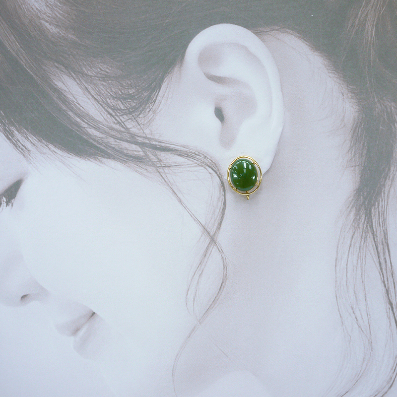 《聖宏》台灣玉10x12mm橢圓形耳夾耳環(A08-3d)