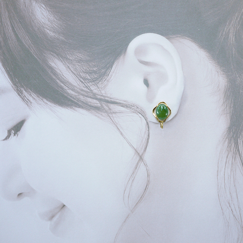 《聖宏》台灣玉8x10mm橢圓形耳夾耳環(A08-6B)