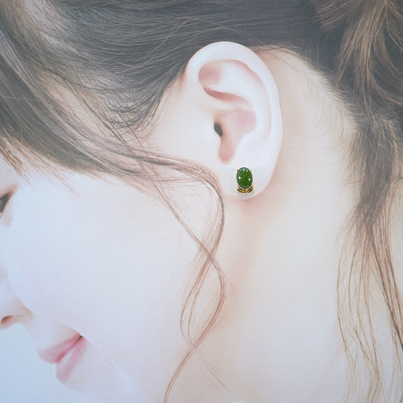 《聖宏》台灣玉6x8mm橢圓形耳針耳環(A08-9b)
