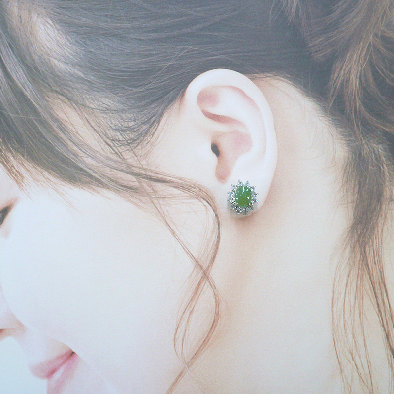 《聖宏》台灣玉6x8mm橢圓形水鑽耳針耳環