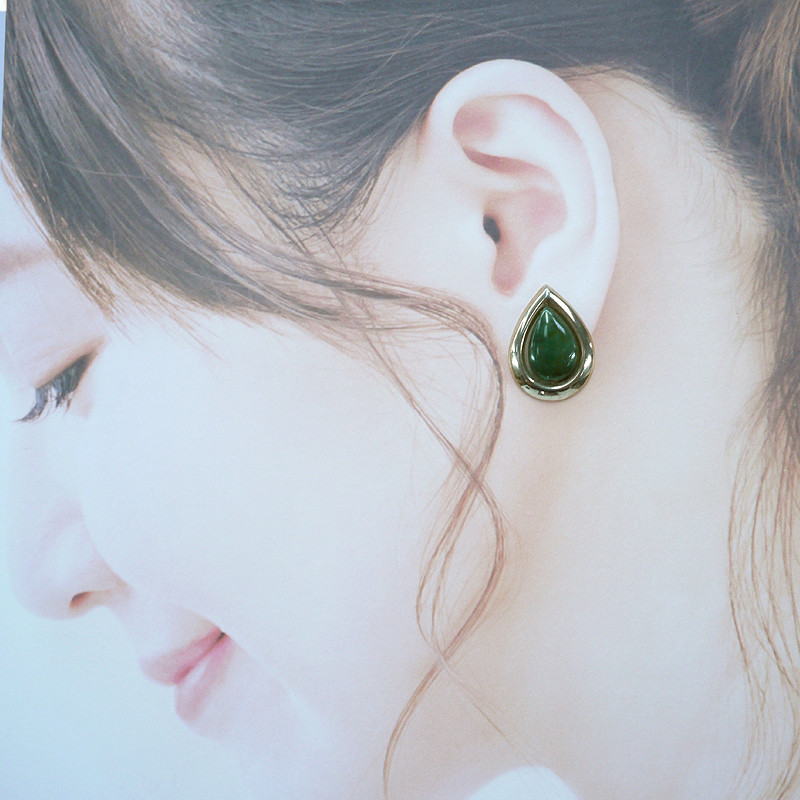 《聖宏》台灣玉9x13mm水滴形耳針耳環