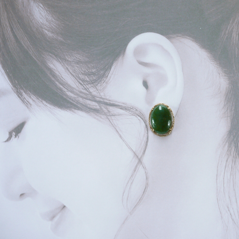 《聖宏》台灣玉13x18mm橢圓形耳夾耳環