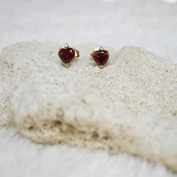 《聖宏》天然石榴石心形18k金鑽石耳環