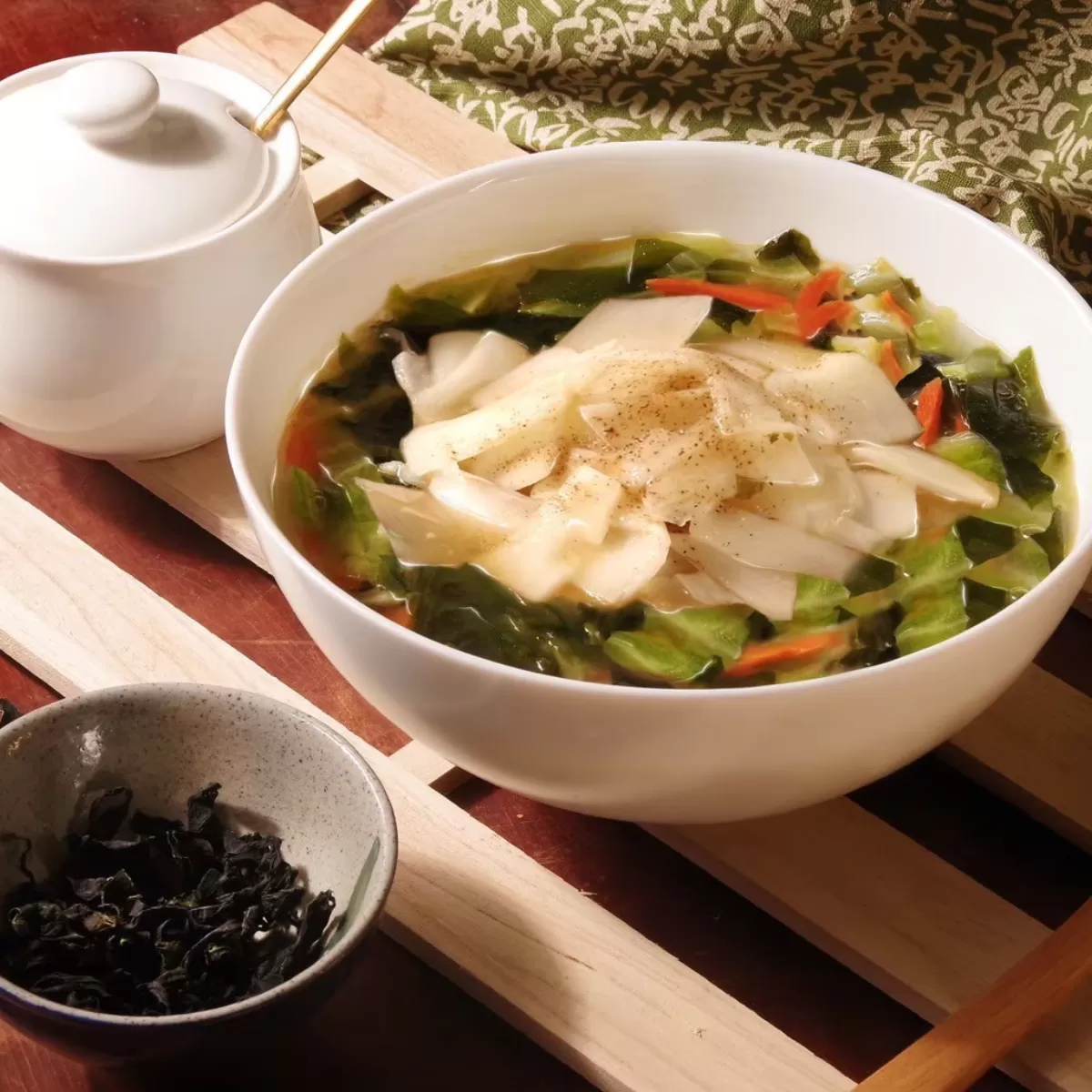 《筍友部落》鮮脆筍茸海帶芽湯 8入/盒